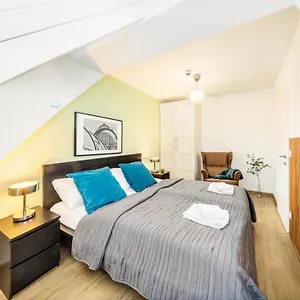 Apartmanhotel Jimmy's Lory