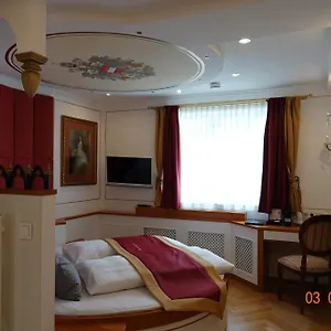 Haus Sanz Vienna
